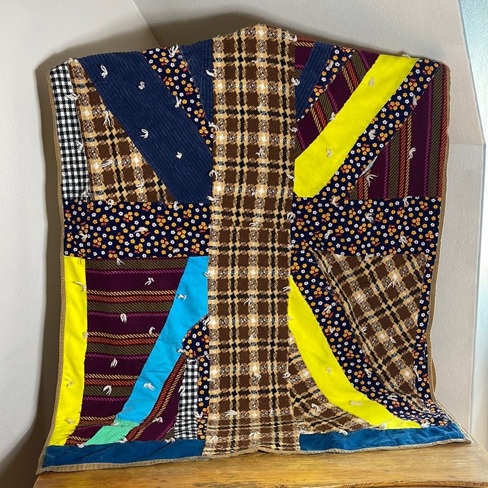MCM GrannyCore Vintage Crazy Lap Quilt Throw